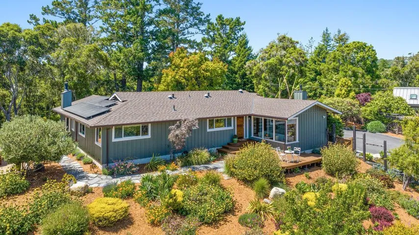 110 Las Lomas Drive, Aptos, California 95003