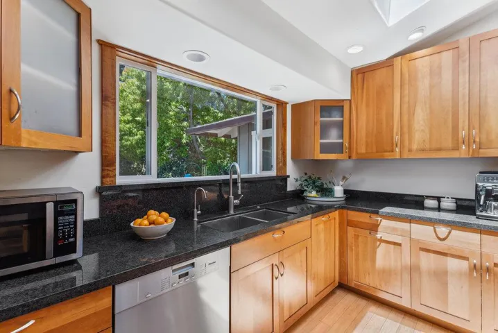 110 Las Lomas Drive, Aptos, California 95003