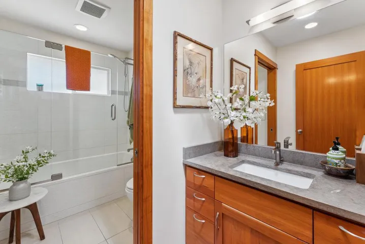 110 Las Lomas Drive, Aptos, California 95003