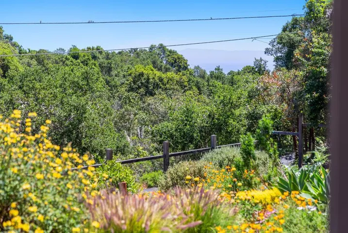 110 Las Lomas Drive, Aptos, California 95003