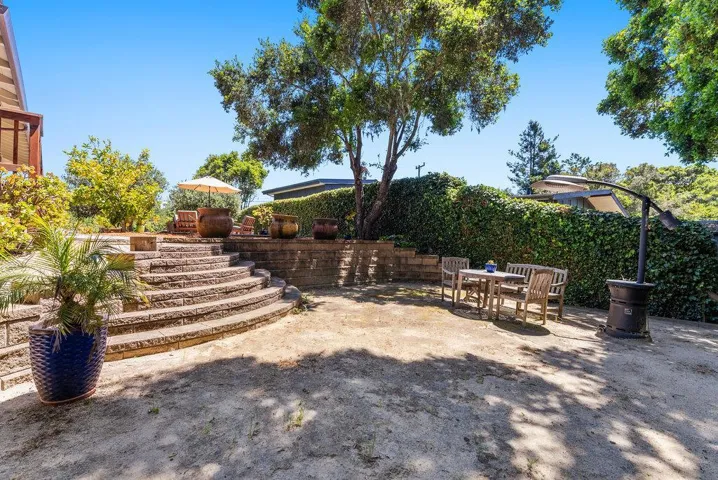 110 Las Lomas Drive, Aptos, California 95003