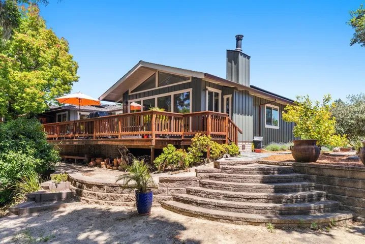 110 Las Lomas Drive, Aptos, California 95003