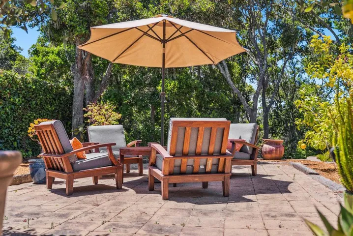 110 Las Lomas Drive, Aptos, California 95003