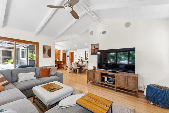 110 Las Lomas Drive, Aptos, California 95003