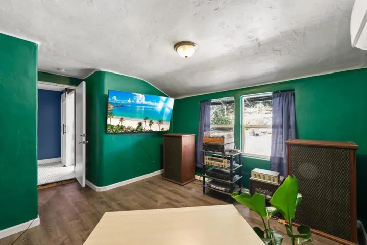 160 Woodston Way, Ben Lomond, California 95005