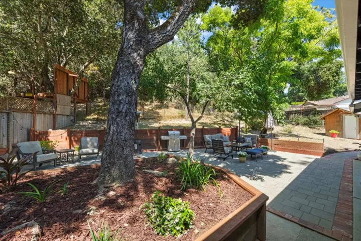 160 Woodston Way, Ben Lomond, California 95005