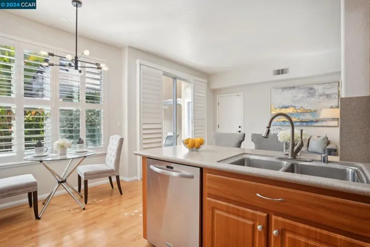 127 Galway Bay, Alameda, California 94502