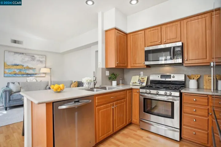 127 Galway Bay, Alameda, California 94502