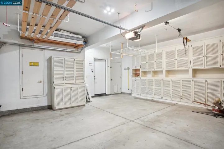 127 Galway Bay, Alameda, California 94502