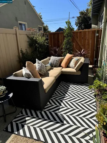 127 Galway Bay, Alameda, California 94502