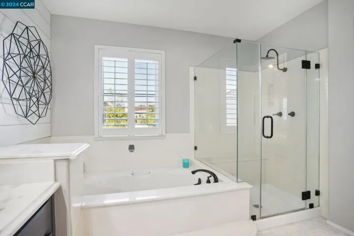127 Galway Bay, Alameda, California 94502