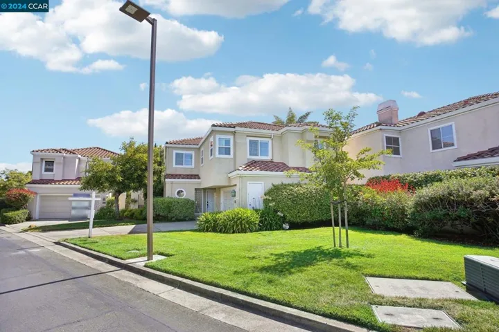 127 Galway Bay, Alameda, California 94502