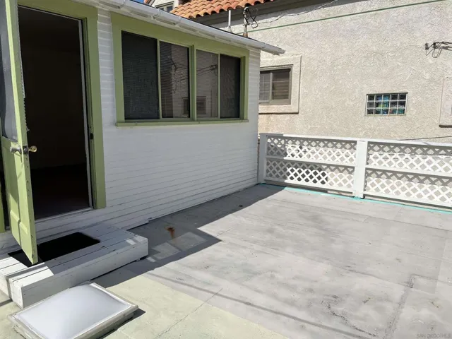 825 Portsmouth Ct, San Diego, California 92109