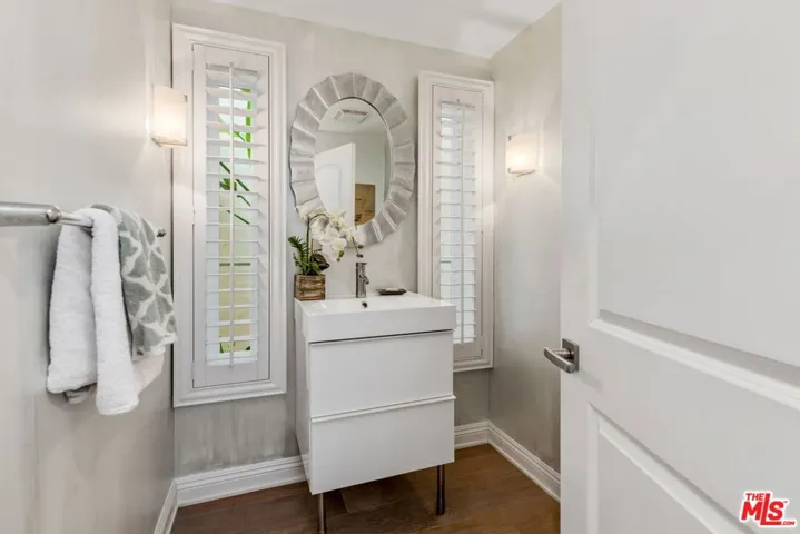 6434 Lunita Road, Malibu, California 90265