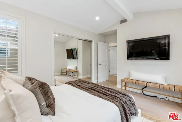 6434 Lunita Road, Malibu, California 90265