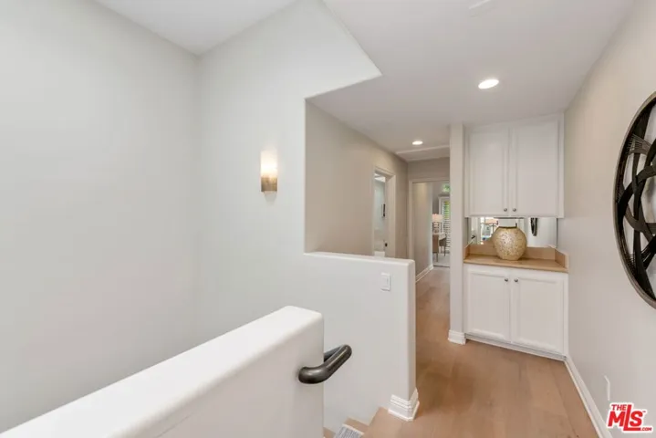 6434 Lunita Road, Malibu, California 90265