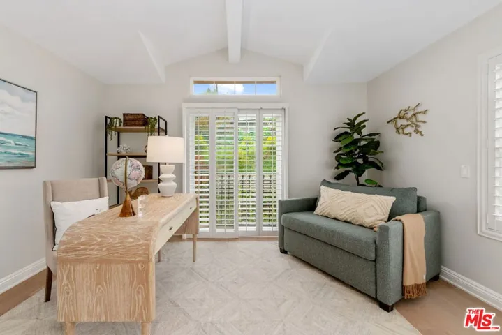 6434 Lunita Road, Malibu, California 90265