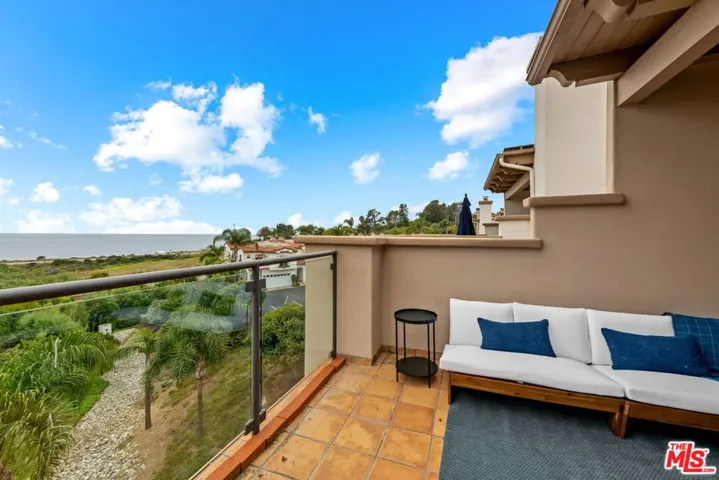 6434 Lunita Road, Malibu, California 90265