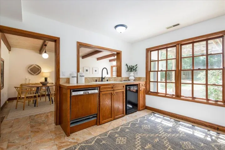 1611 Willow Avenue, Burlingame, California 94010