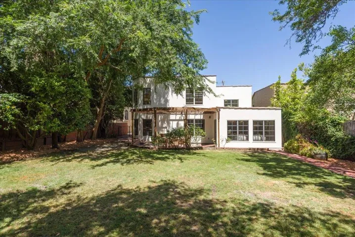 1611 Willow Avenue, Burlingame, California 94010