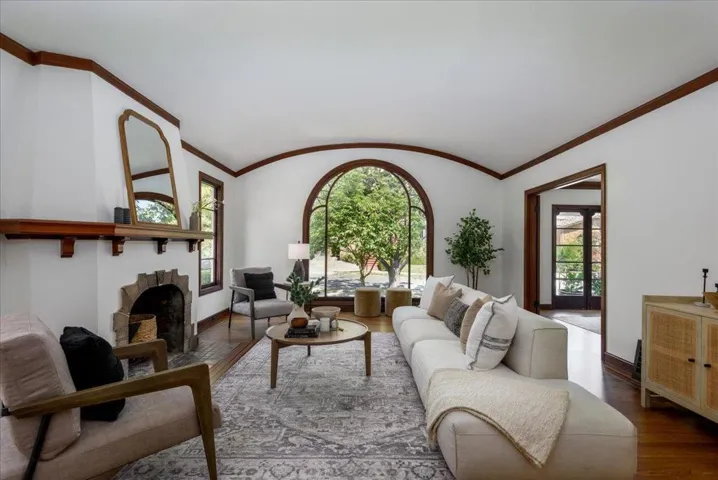 1611 Willow Avenue, Burlingame, California 94010