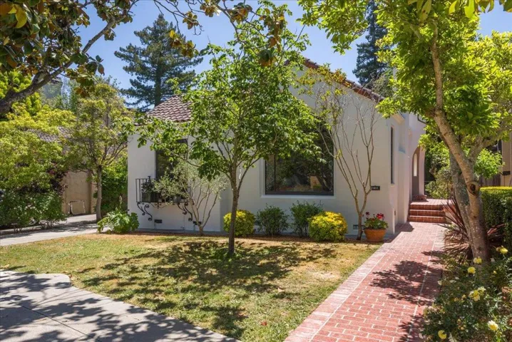 1611 Willow Avenue, Burlingame, California 94010