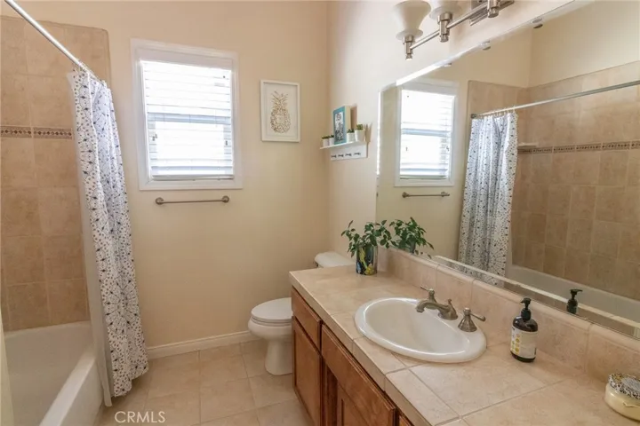 15943 Chateau Montelena Drive, Bakersfield, California 93314