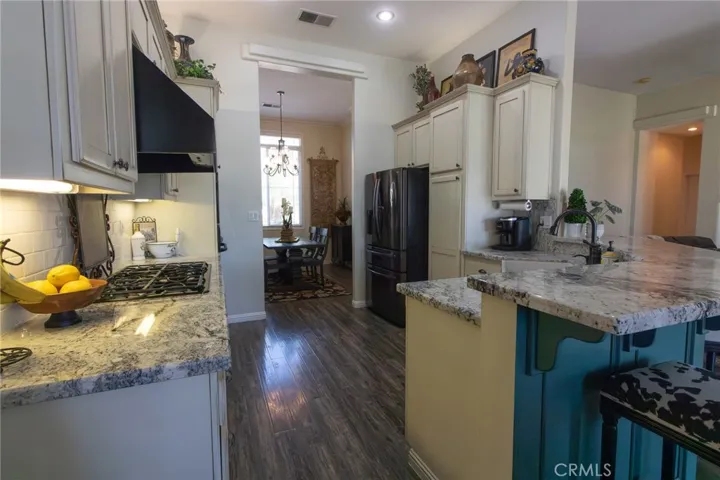 15943 Chateau Montelena Drive, Bakersfield, California 93314