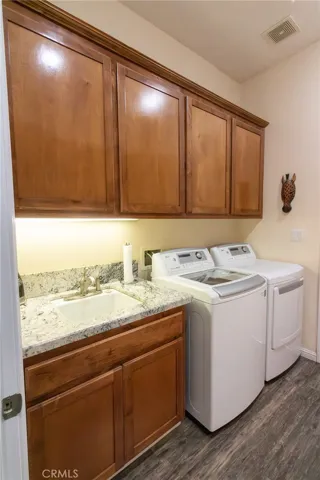 15943 Chateau Montelena Drive, Bakersfield, California 93314