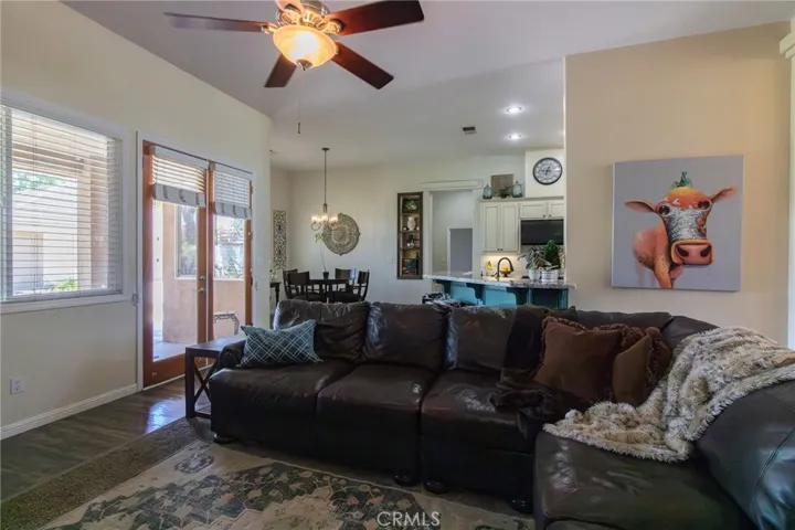 15943 Chateau Montelena Drive, Bakersfield, California 93314