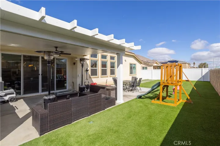 39112 Cocobola Court, Palmdale, California 93551