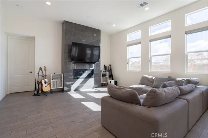 39112 Cocobola Court, Palmdale, California 93551