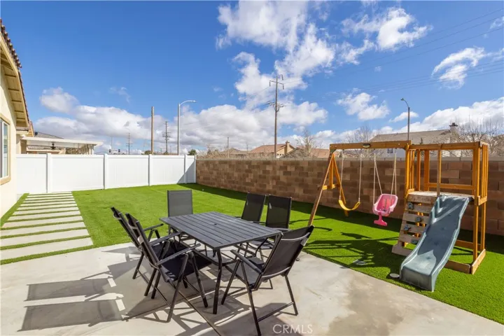 39112 Cocobola Court, Palmdale, California 93551