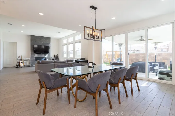 39112 Cocobola Court, Palmdale, California 93551