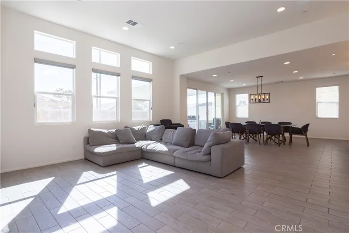 39112 Cocobola Court, Palmdale, California 93551