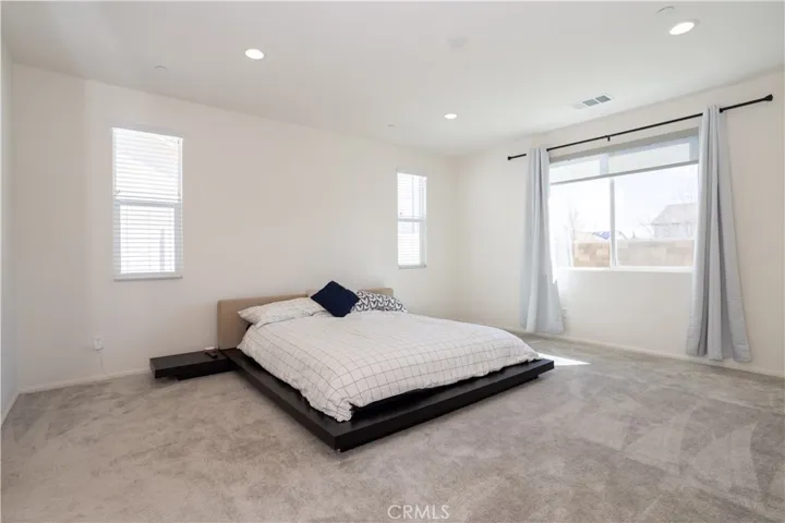 39112 Cocobola Court, Palmdale, California 93551
