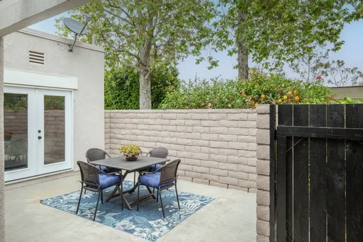 3004 Via Buena Vista C, Laguna Woods, California 92637