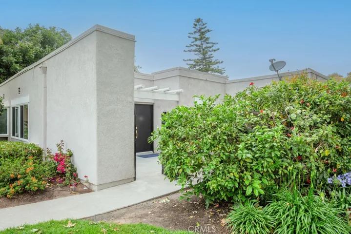 3004 Via Buena Vista C, Laguna Woods, California 92637