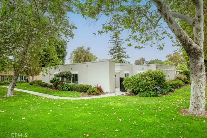 3004 Via Buena Vista C, Laguna Woods, California 92637