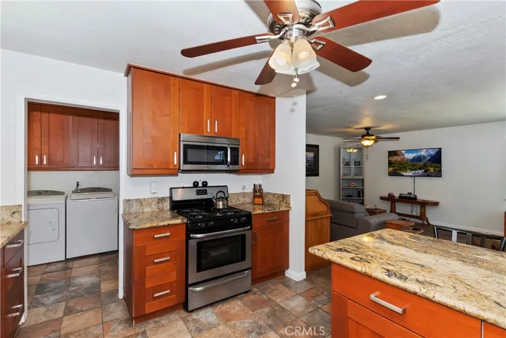 22925 Byron Road, Crestline, California 92325