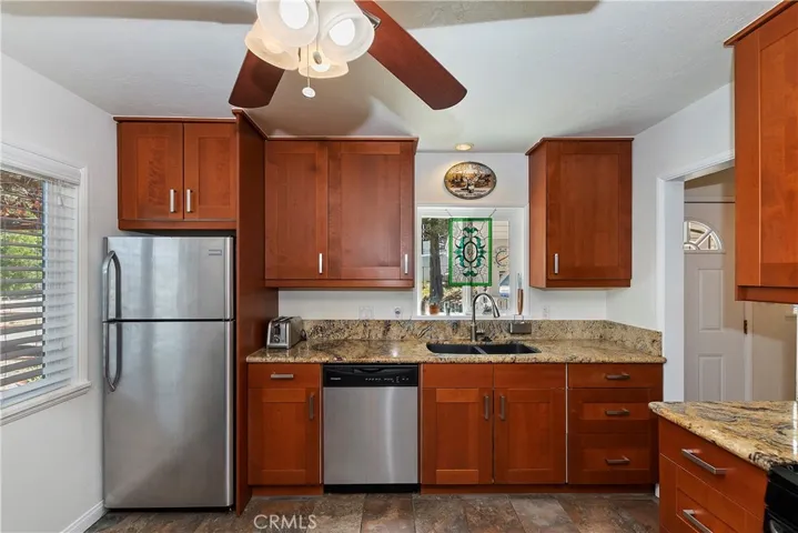 22925 Byron Road, Crestline, California 92325