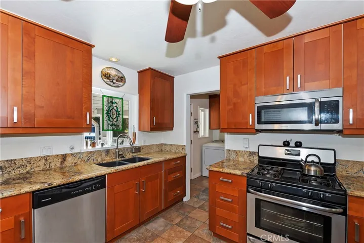 22925 Byron Road, Crestline, California 92325
