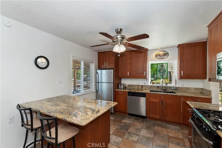 22925 Byron Road, Crestline, California 92325