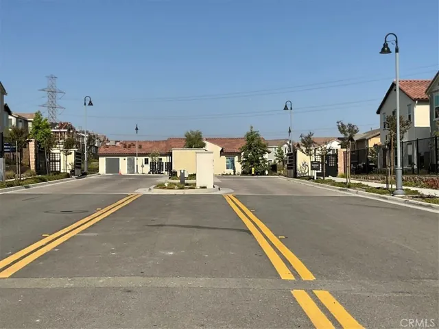 4846 Via Fonti Lane 1, Fontana, California 92336