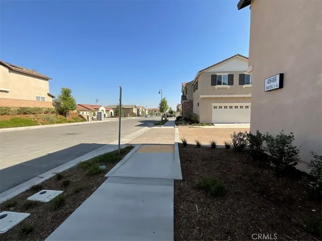 4846 Via Fonti Lane 1, Fontana, California 92336