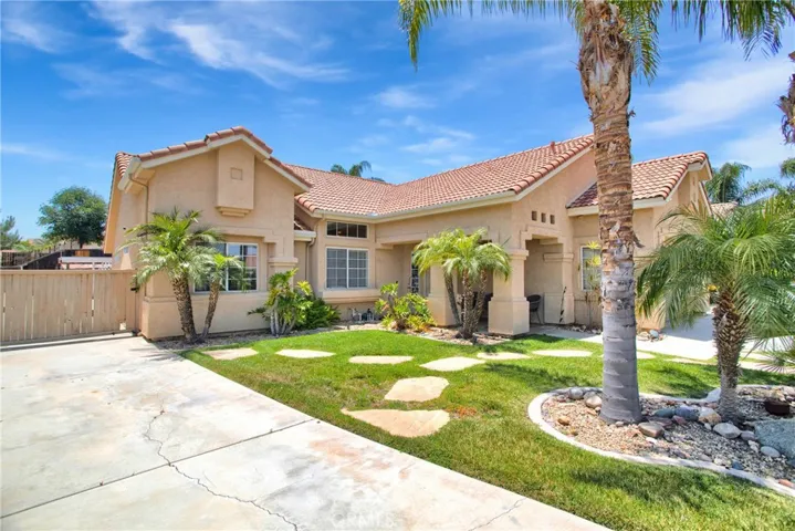 28571 Corvus Way, Menifee, California 92586