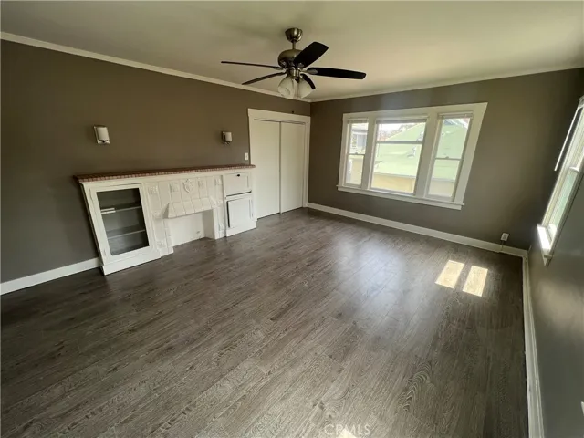 1013 Locust Avenue, Long Beach, California 90813