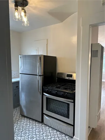 1013 Locust Avenue, Long Beach, California 90813