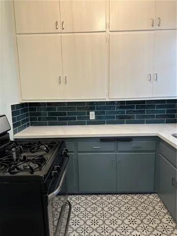 1013 Locust Avenue, Long Beach, California 90813
