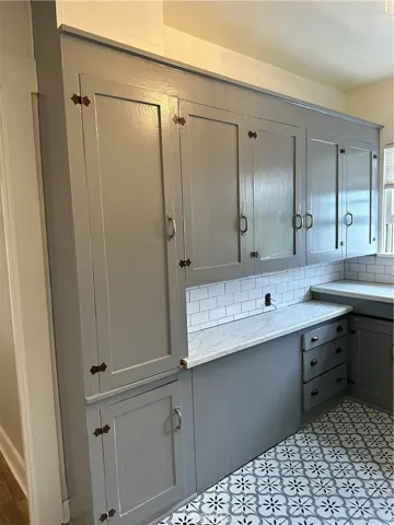 1013 Locust Avenue, Long Beach, California 90813